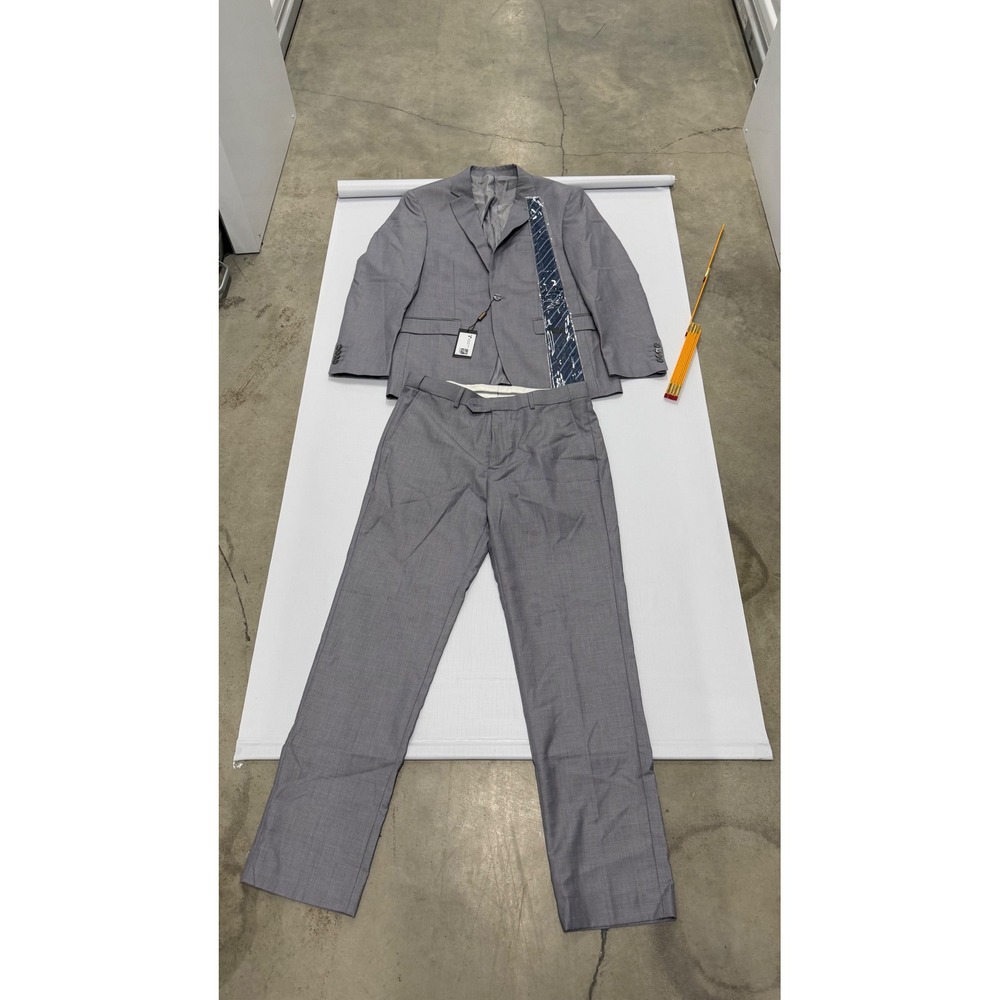 Cooper & Nelson Mens 2 Piece Suit with Tie Grey 40R Medium Blazer Trousers NEW